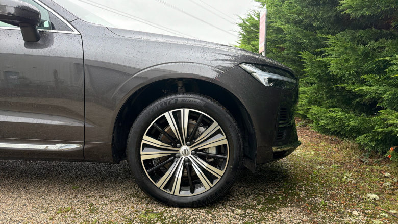 Volvo Xc60 2.0 T8 455 RC PHEV Inscription Pro 5dr AWD Auto Estate